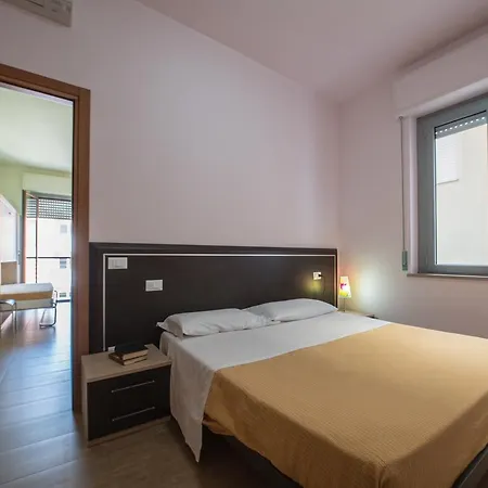 Palazzo Gasparroni Lägenhetshotell Tortoreto