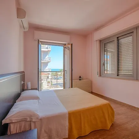 Palazzo Gasparroni Aparthotel 3*