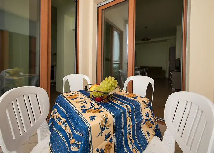 Palazzo Gasparroni 3* Tortoreto