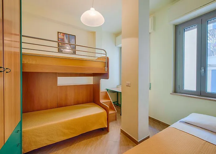 Palazzo Gasparroni アパートホテル